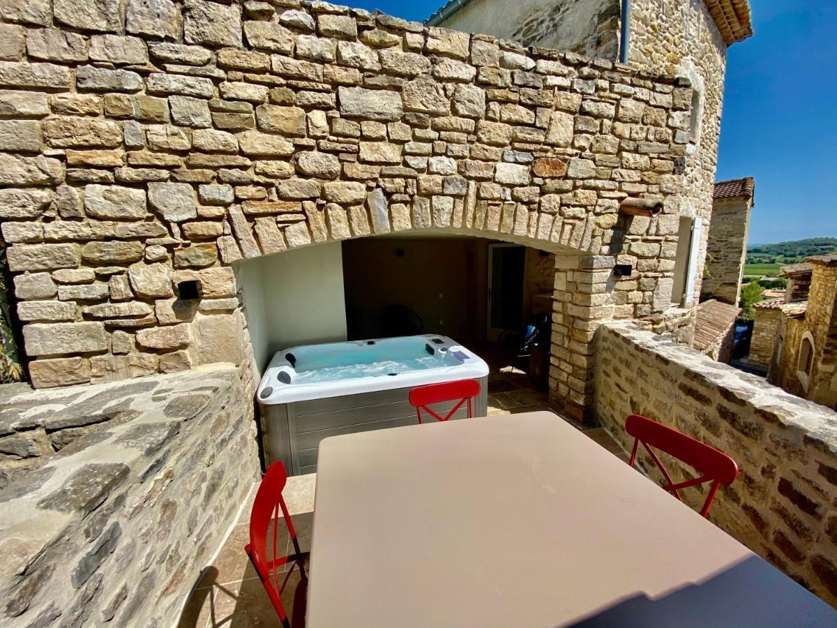 La Maison des Vendangeurs - TABLE D'HÔTES le soir du jeudi au lundi - Jacuzzi - Balnéo SPA - ACCES Piscine pour chambre Grafitti et chambre La Tour Martignargues Esterno foto